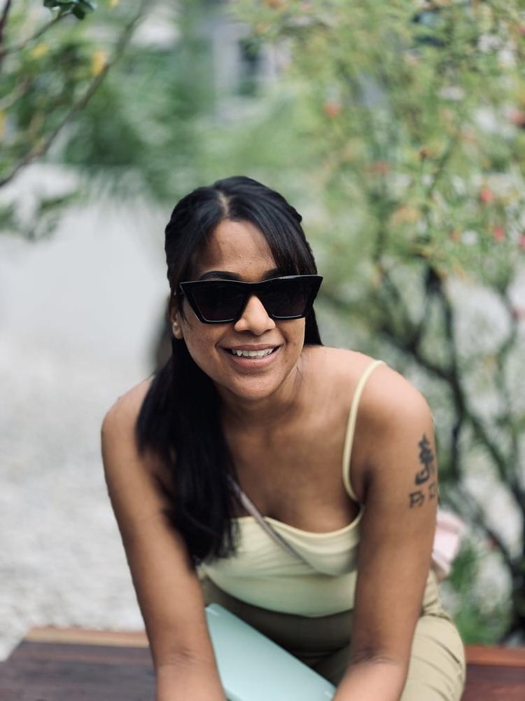 25P Collection Mix Hot Indian Asian 69