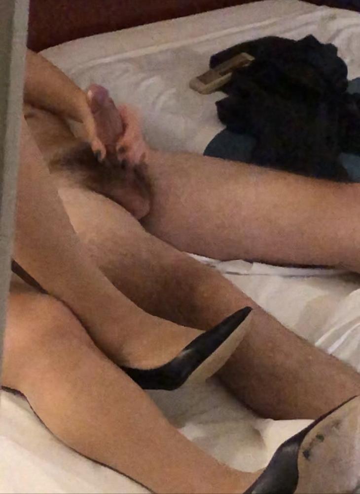 9P Gifted friend fucks my wife