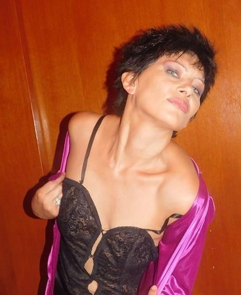 25P Bdsm Cougar Bitch Slave Wife Owned