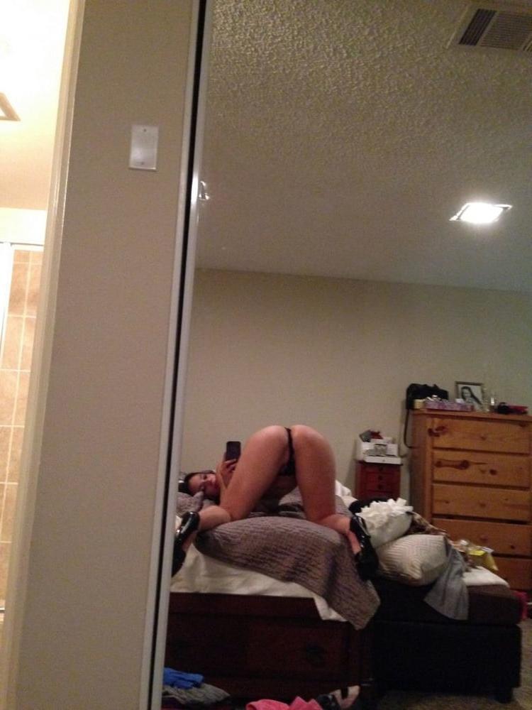 25P Hot wife