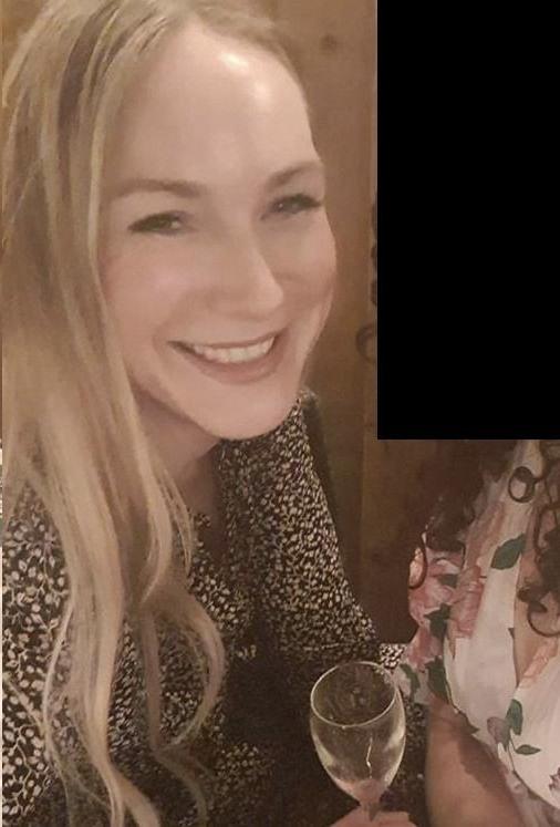 5P A friend's wife - would you bone her?