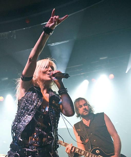 25P Doro Pesch German metal Queen