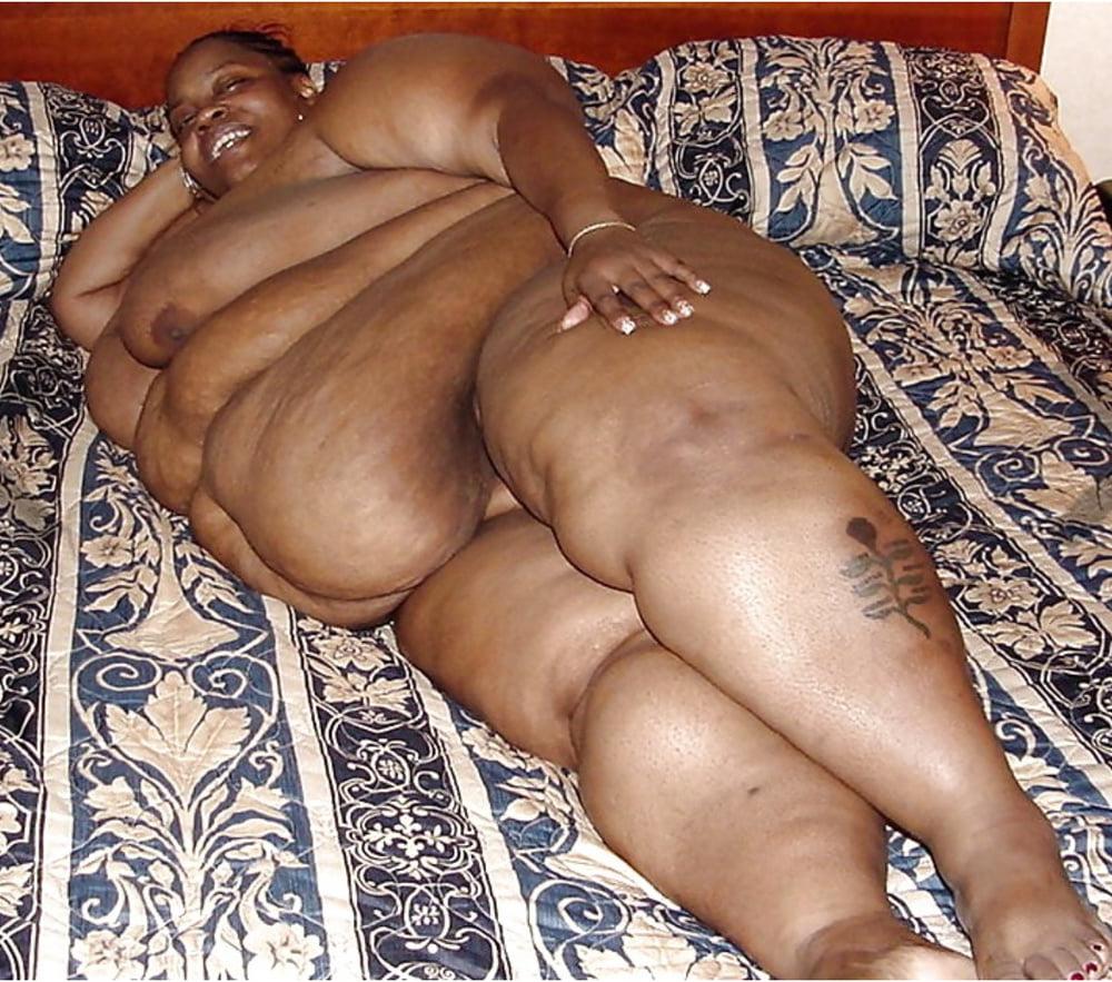 25P Black bbw 15