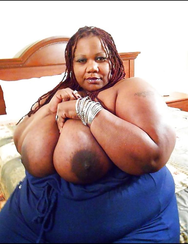 25P Black bbw 15