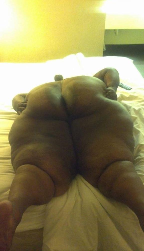 25P Black bbw 15
