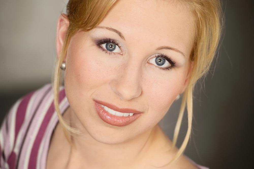 25P Amateur Hungarian blond angel