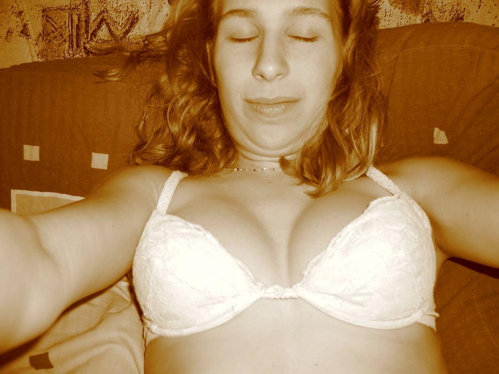 25P Amateur Hungarian blond angel
