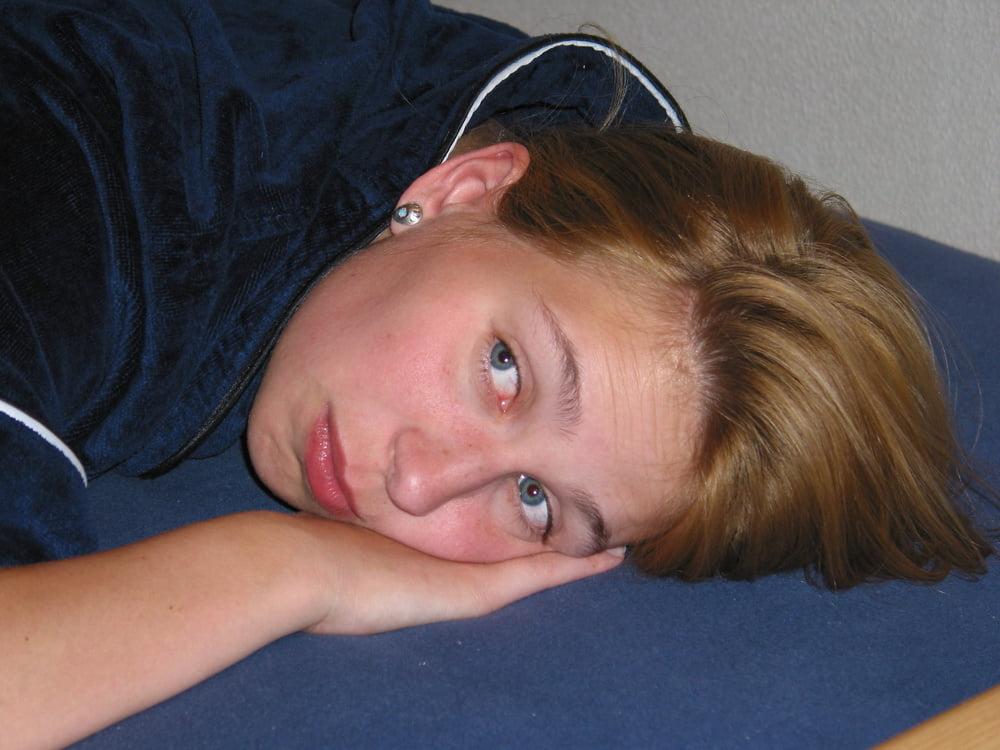 25P Amateur Hungarian blond angel