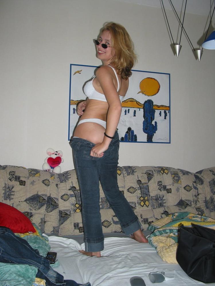 25P Amateur Hungarian blond angel