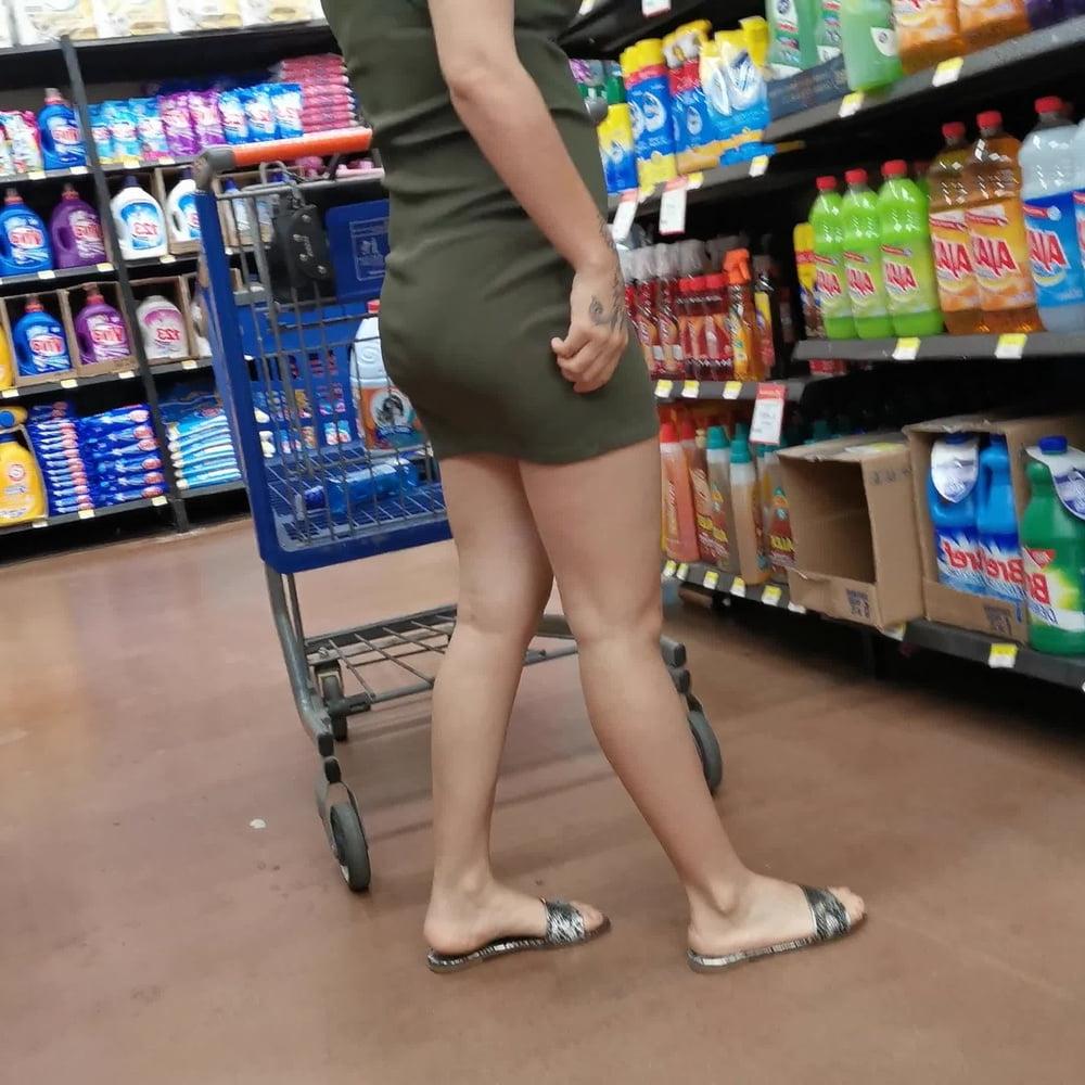 12P Big ass and feet