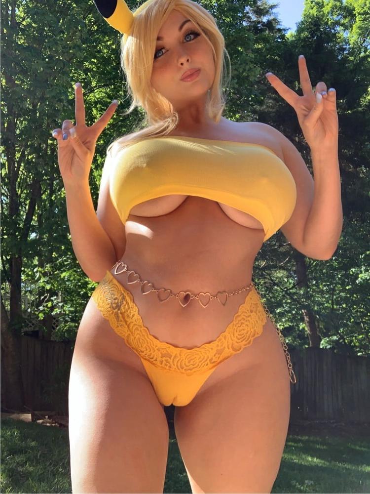 25P Mommy with Big Tits and Big Ass wanna play