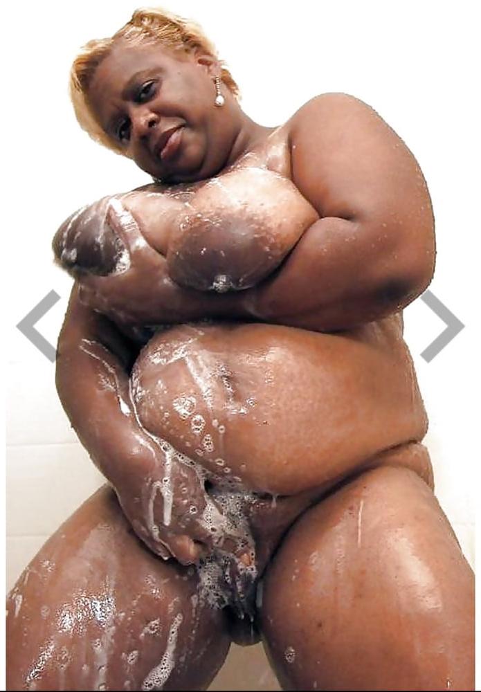 25P Black bbw 14
