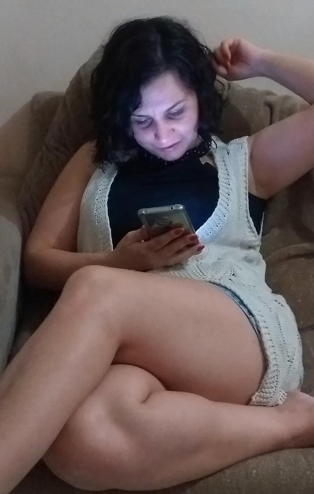 25P Arab wife 4