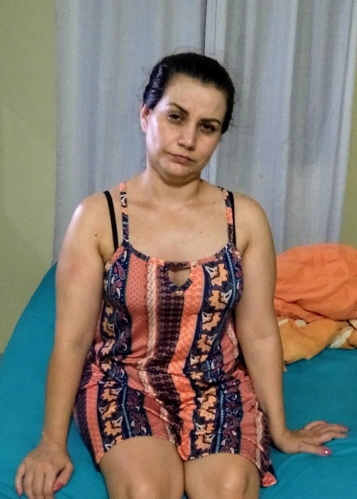 25P Arab wife 4