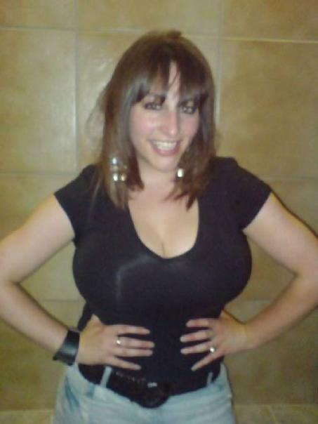 25P Big boobs!