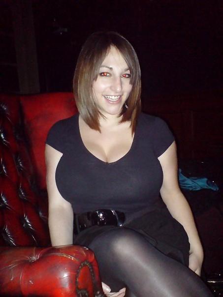 25P Big boobs!