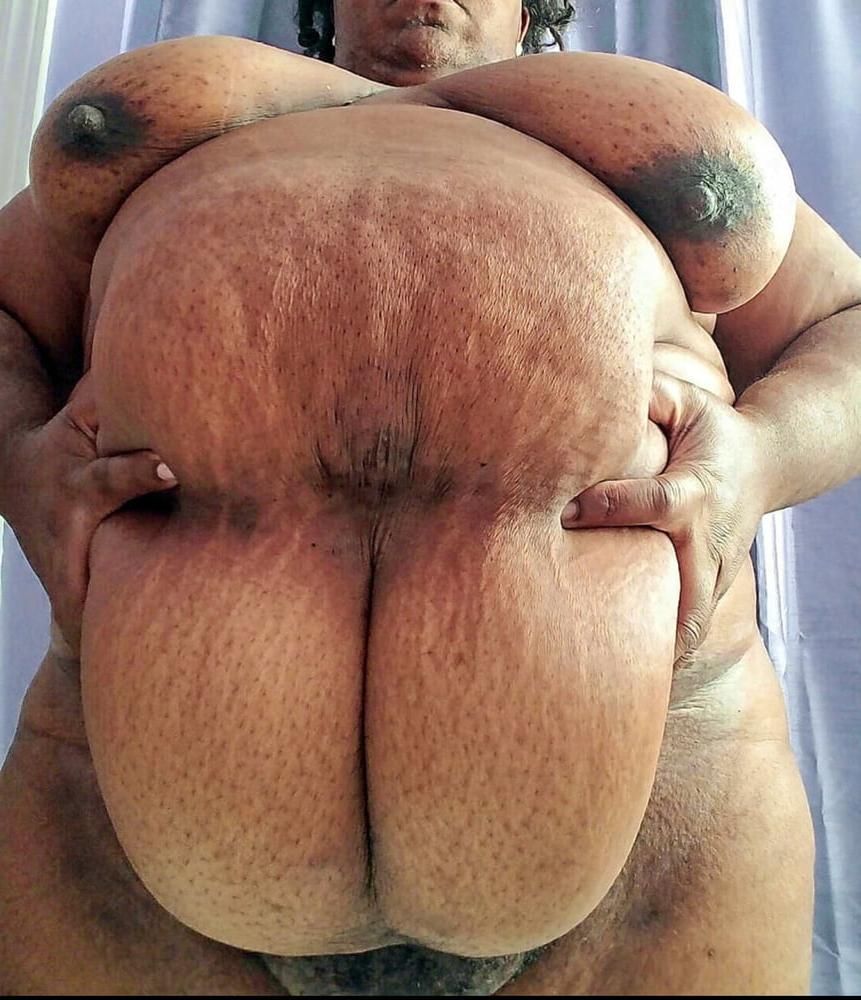 25P Black bbw 17