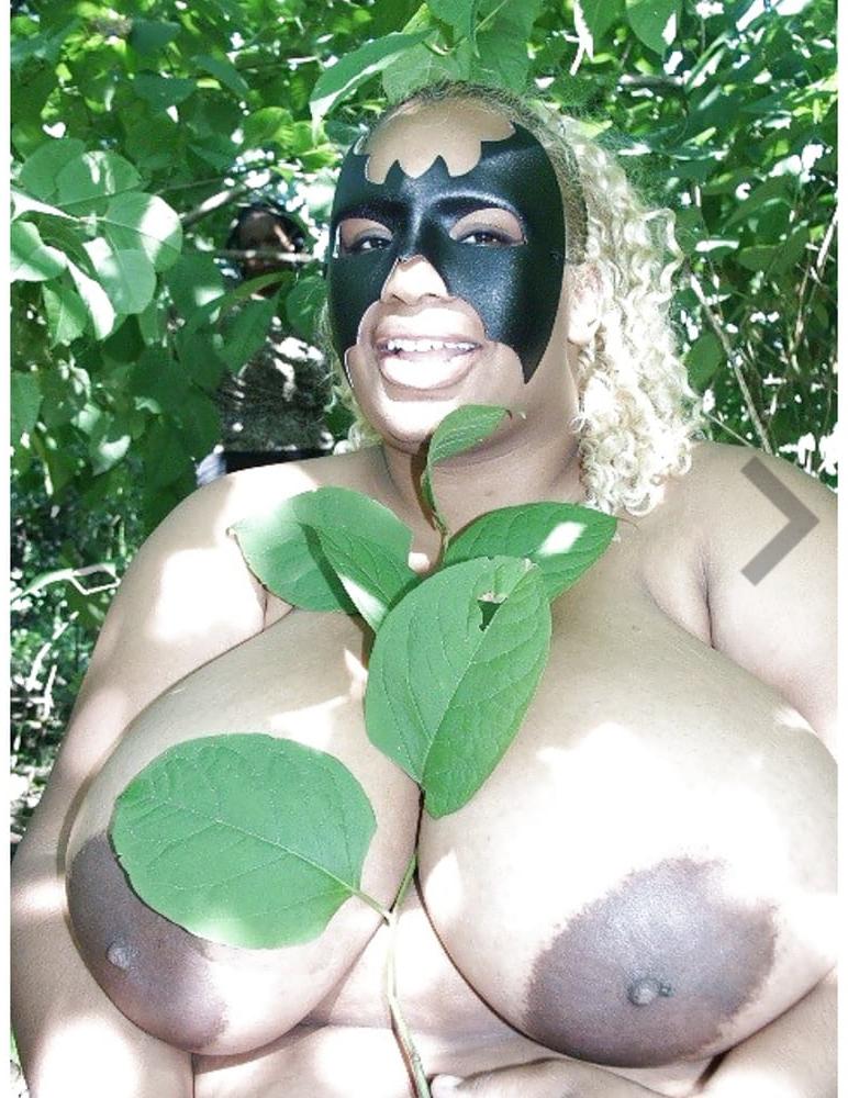24P Black bbw 16
