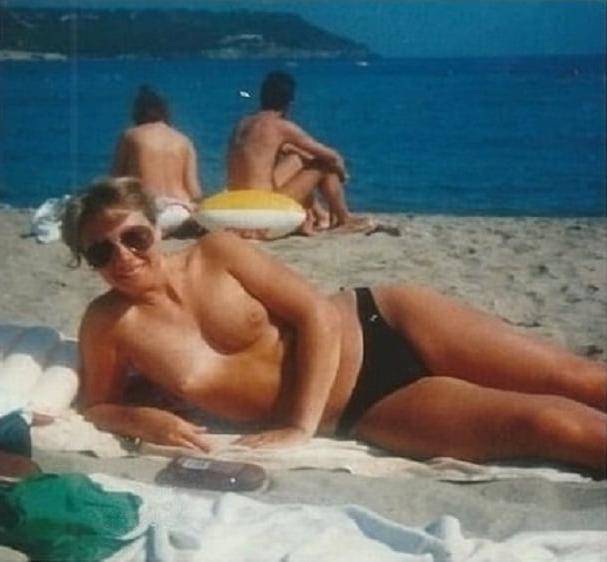 25P I Will Show Your Wife 042