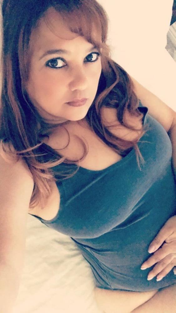 22P NYC Wife