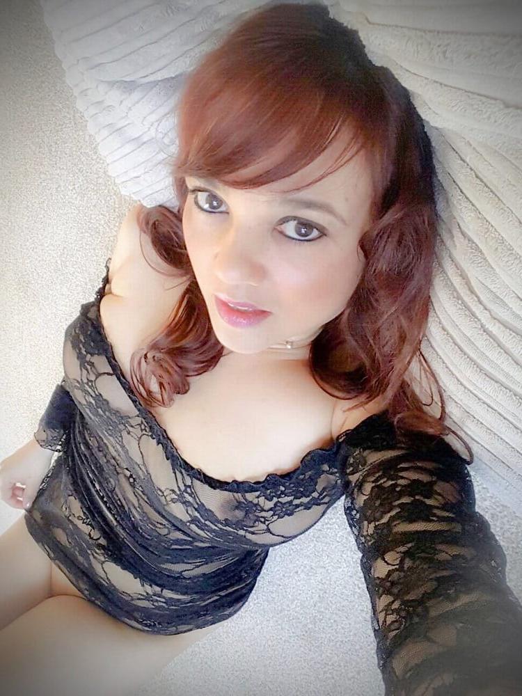 22P NYC Wife