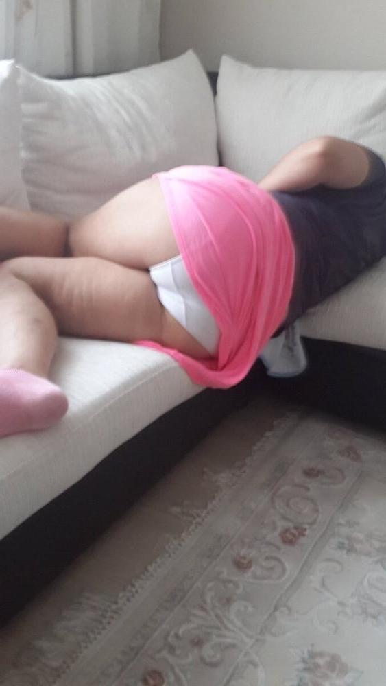 25P Türkische Frau nackte Muschi und Arsch