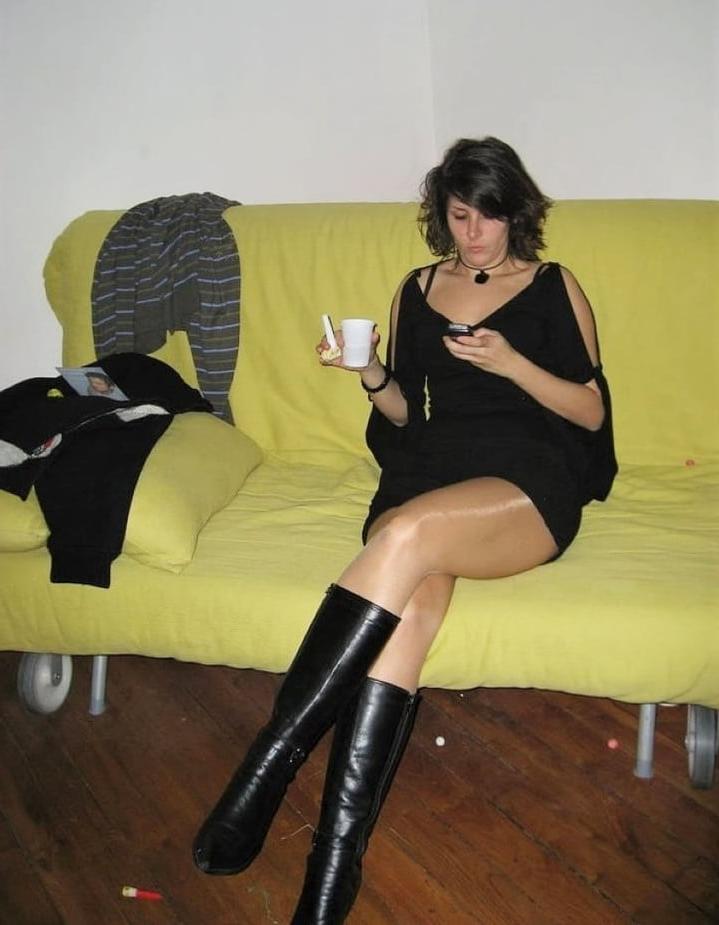 25P Beauties in Boots 4