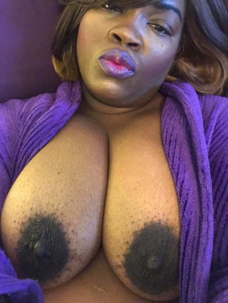 25P Black Horny milf Back to work Selfies