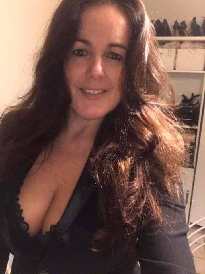 25P Slut Wife Miriam For Comment