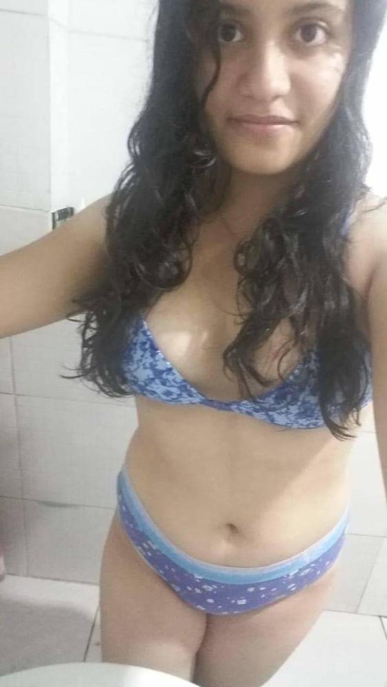 25P Indian girl mix nude photos