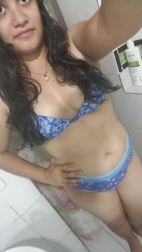 25P Indian girl mix nude photos