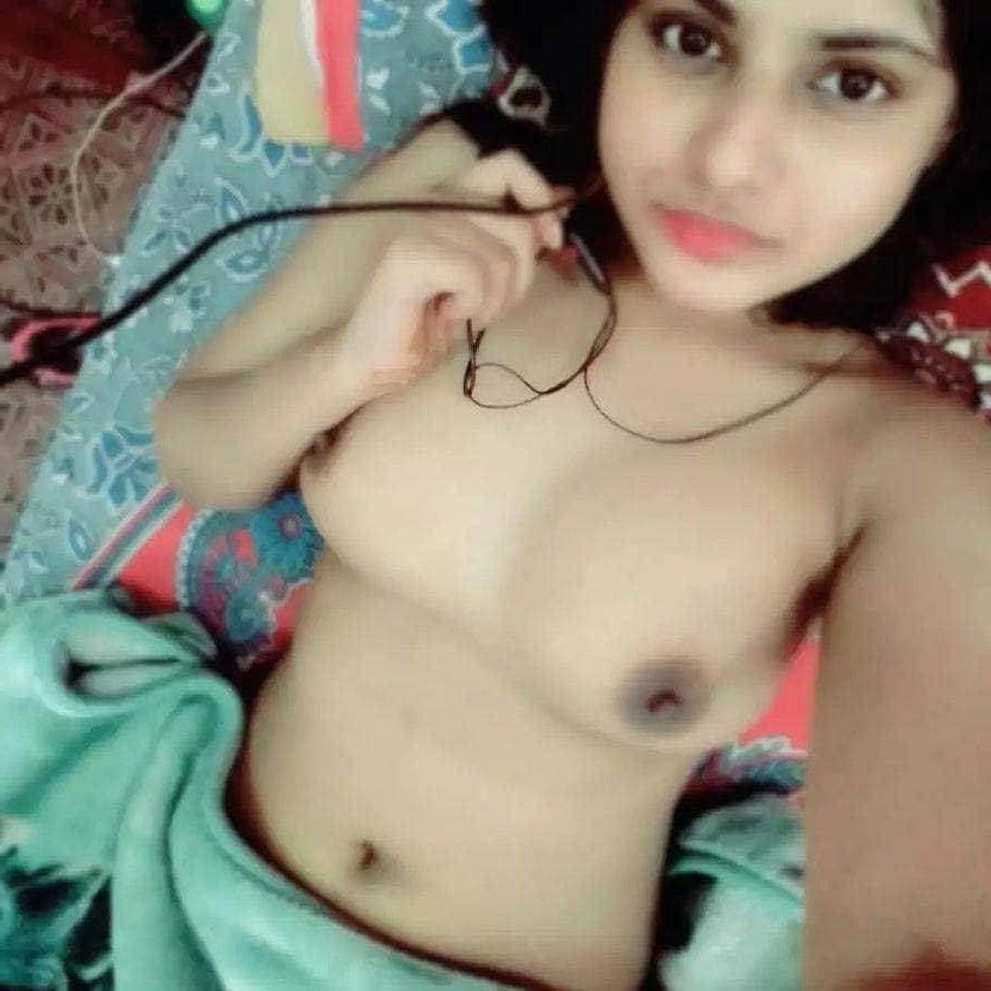 25P Indian girl mix nude photos