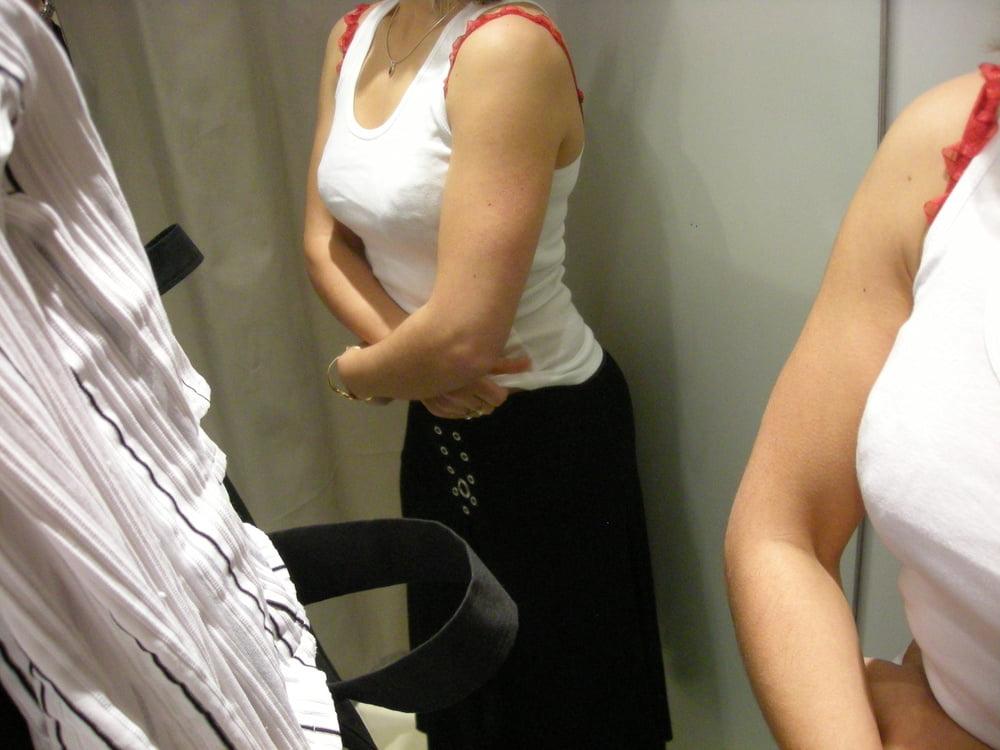 25P Young brunette hungarian MILF