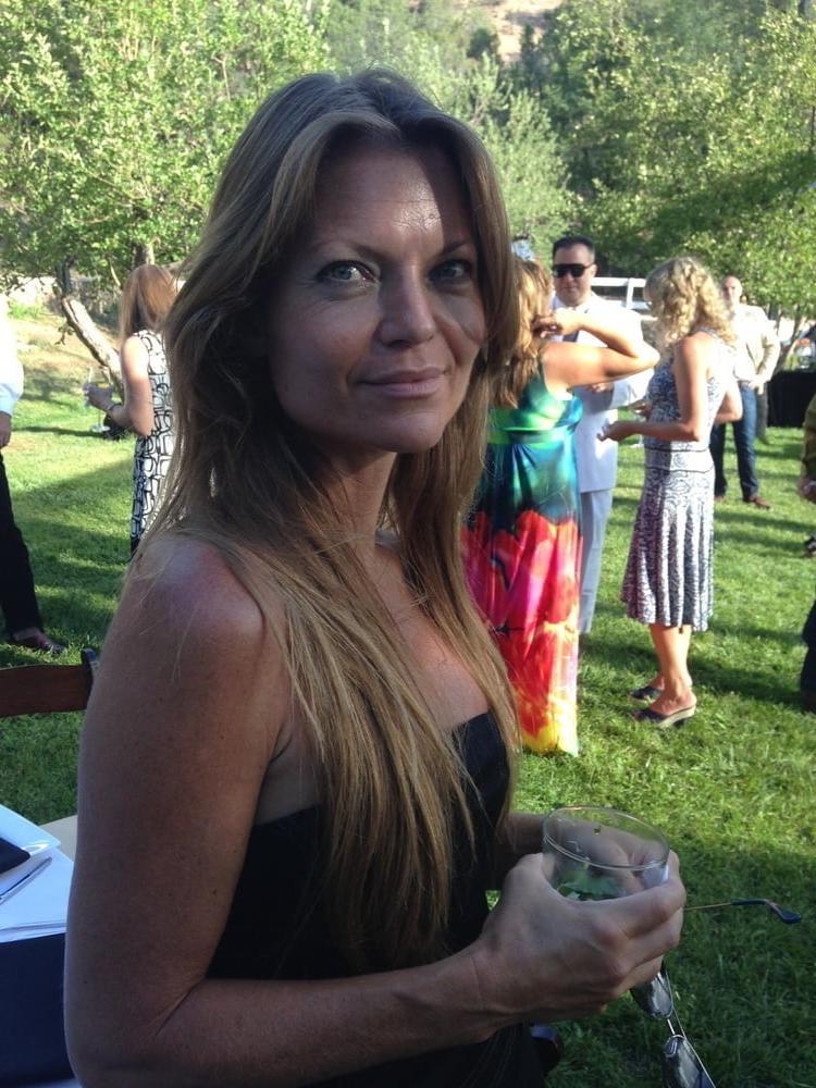 20P Hot wife 55