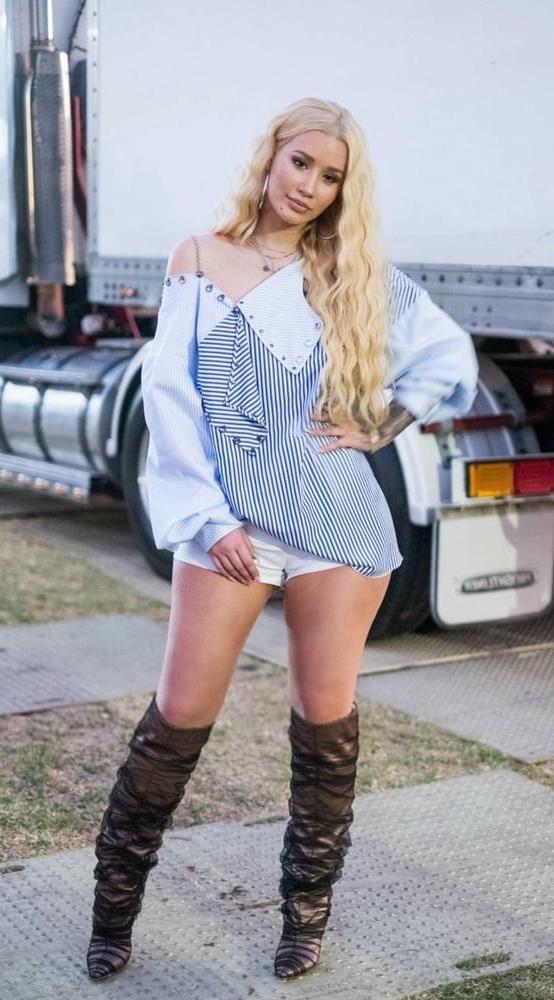 25P Female Celebrity Boots &amp; Leather - Iggy
