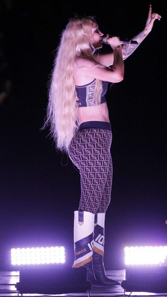 25P Female Celebrity Boots &amp; Leather - Iggy
