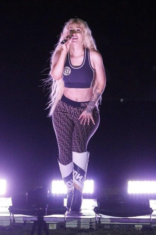 25P Female Celebrity Boots &amp; Leather - Iggy
