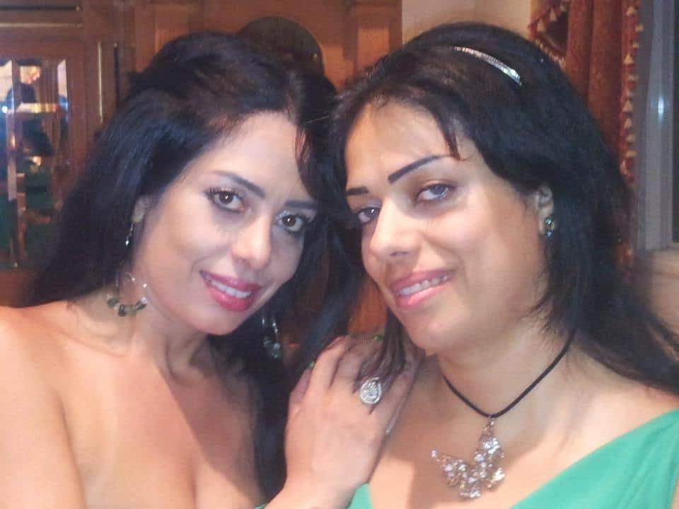 25P Arab wife 1