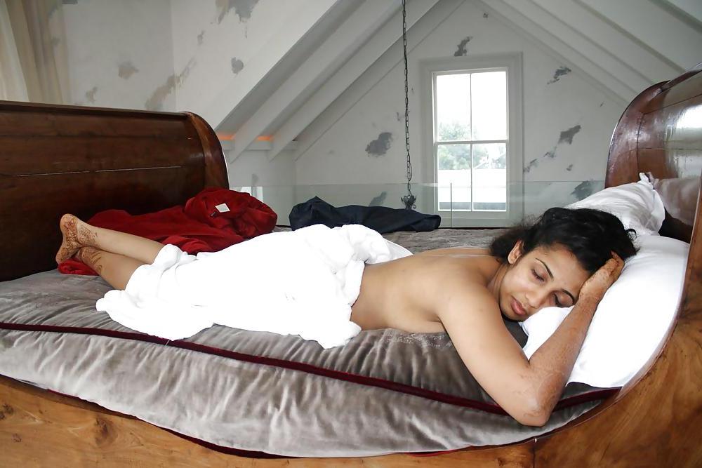 25P INDIAN GIRLS ARE SO SEXY IV