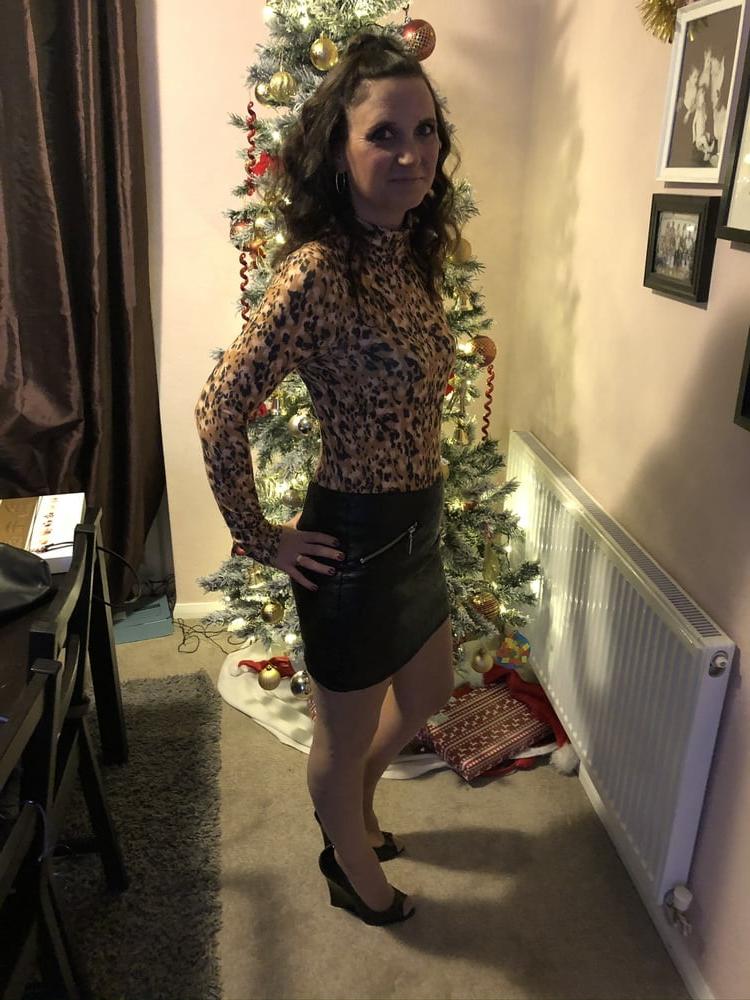 25P My UK hot wife 2