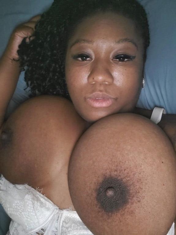 8P Thick Ebony Girlfriend 2: 40H Tits