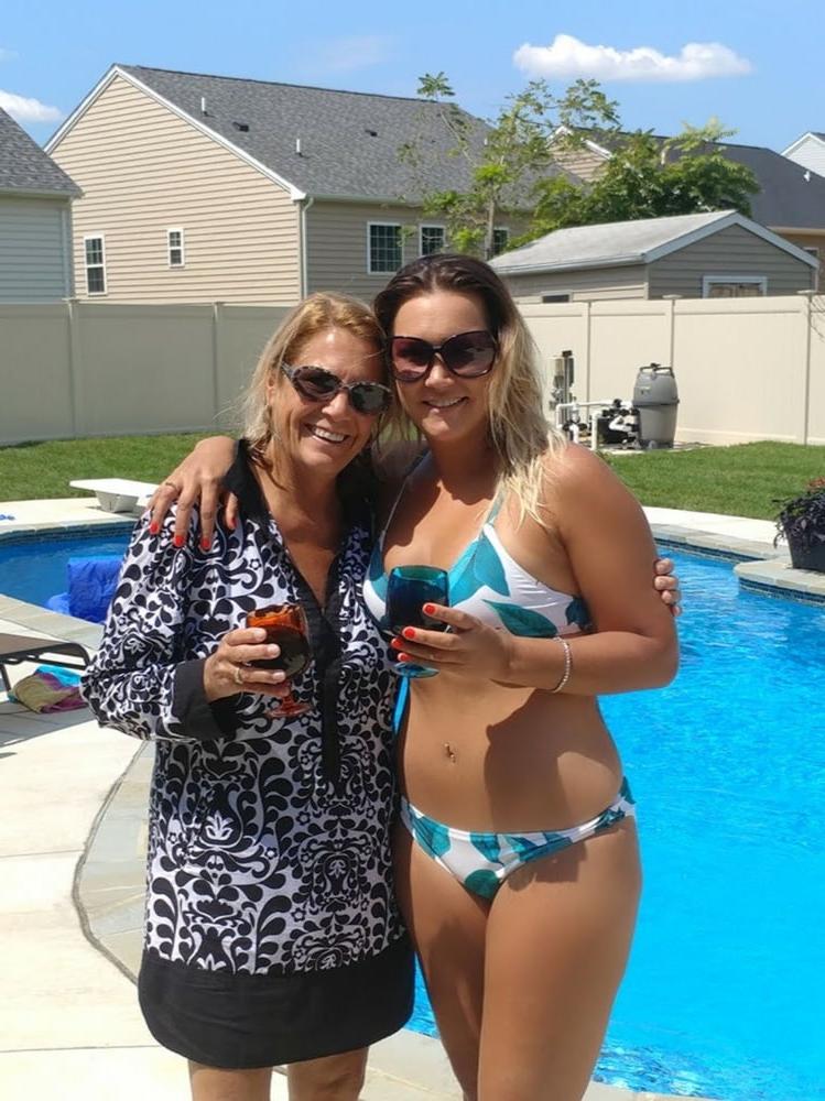 25P Hot wife