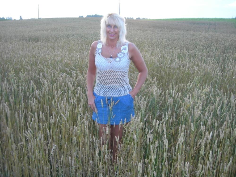 11P My wife 15