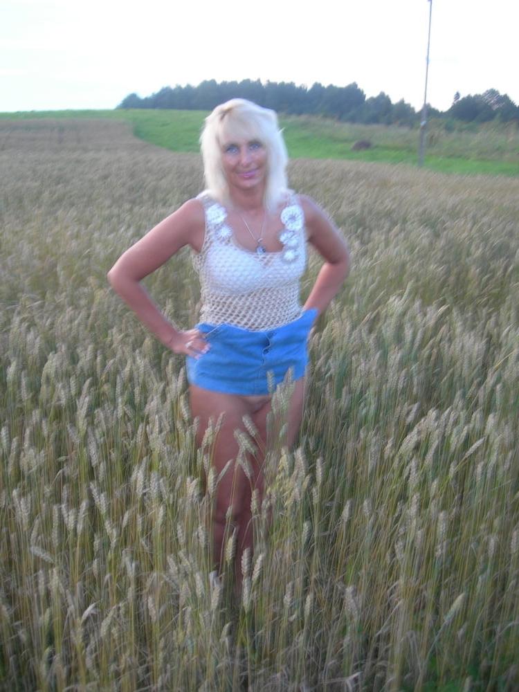 11P My wife 15