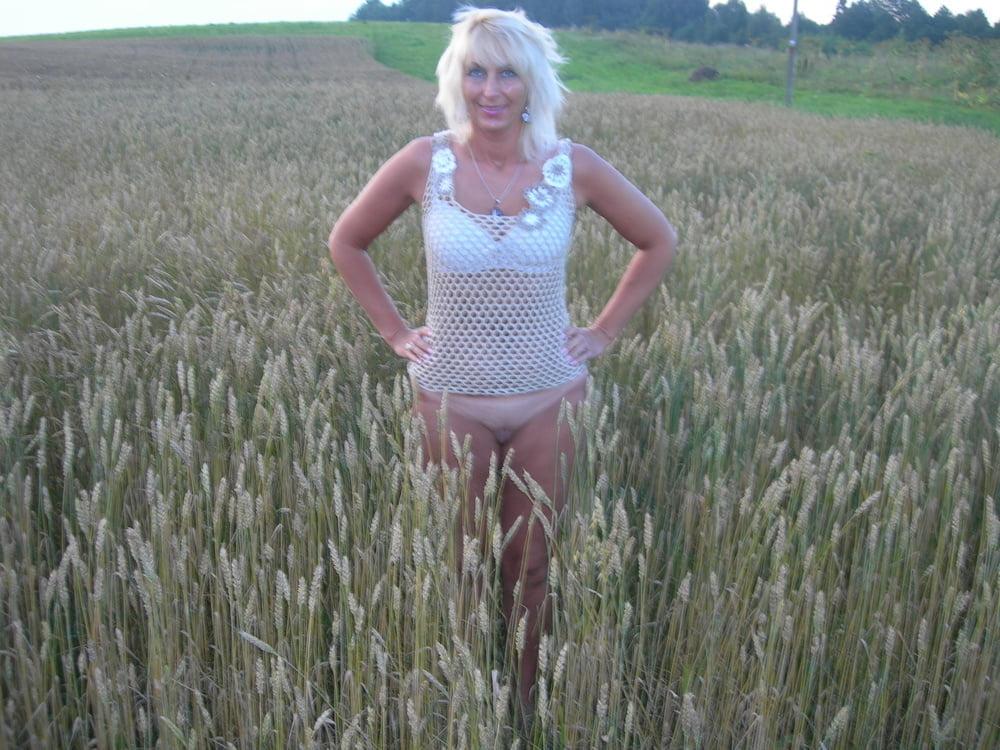 11P My wife 15