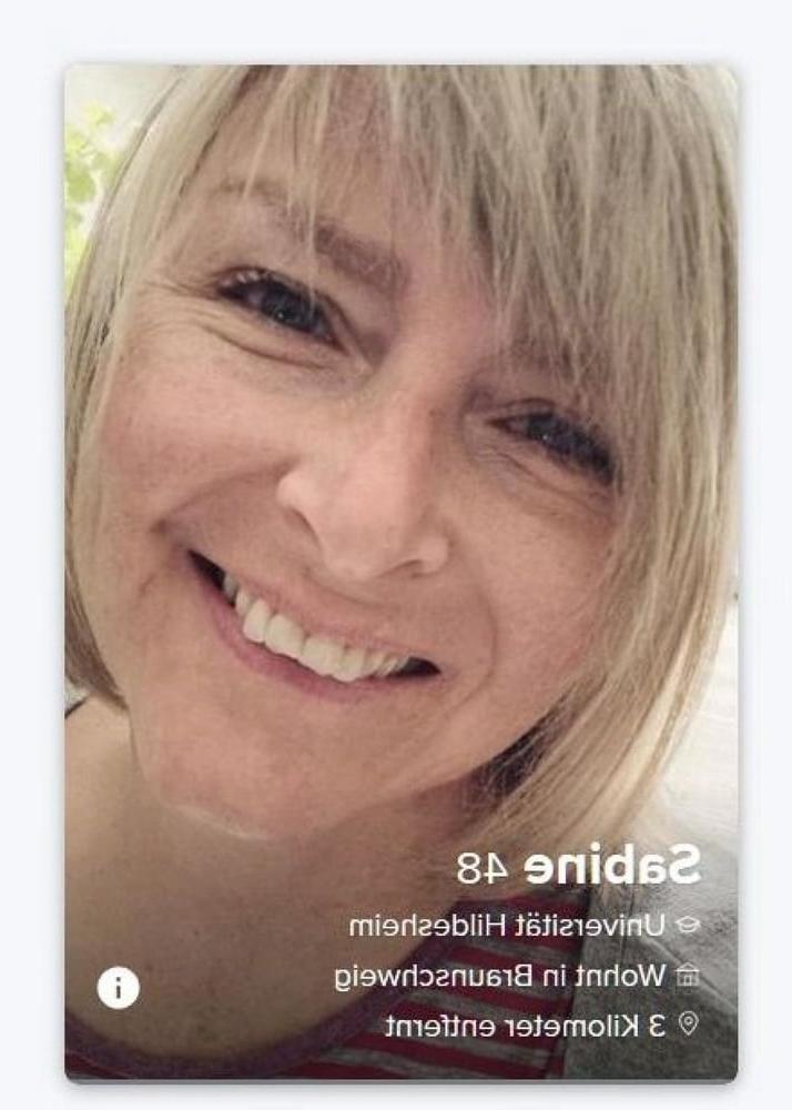 24P German Tinder Women