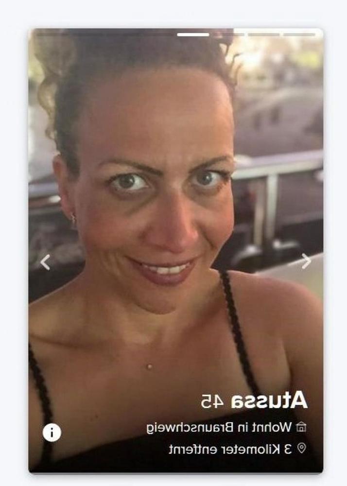 24P German Tinder Women