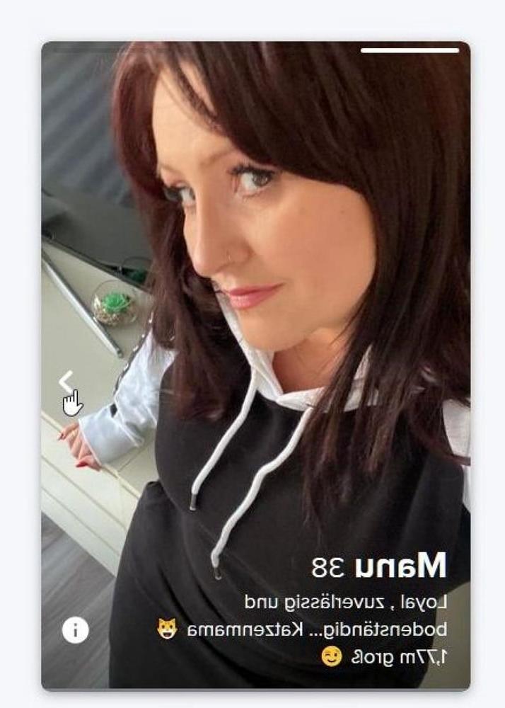 24P German Tinder Women