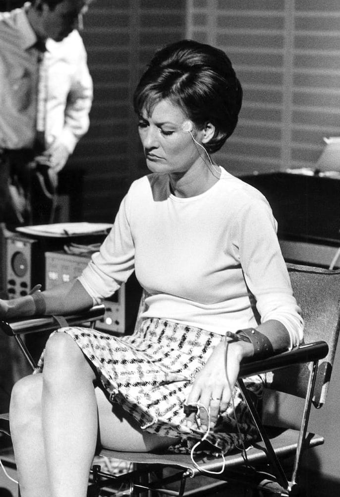 24P German Actress Suzanne von Borsody