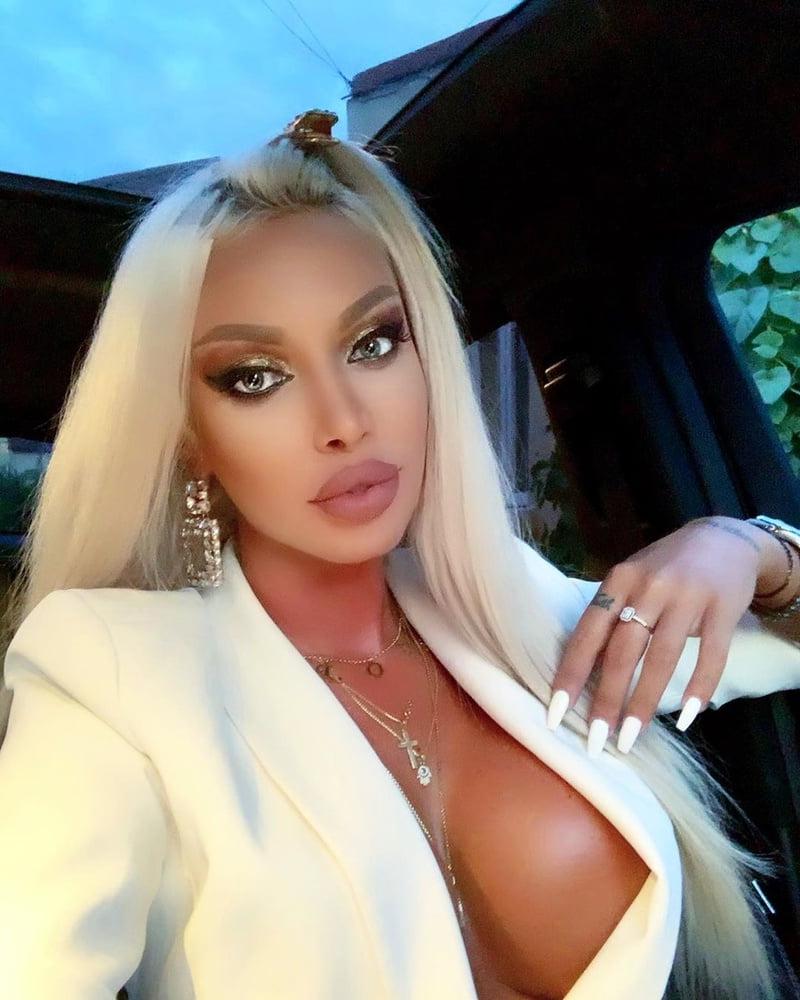 25P Loredana Chivu - Blonde Romanian Bimbo - Big Tits, Ass &amp; DSL